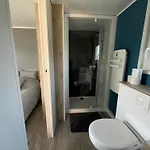 Les Petites Maisons Dans La Monterie - Le Jardin - Nyaraló *