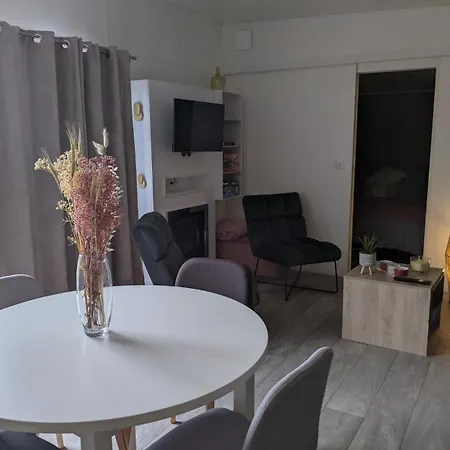 Les Petites Maisons Dans La Monterie - Le Jardin - Дом отдыха Сен-Ло