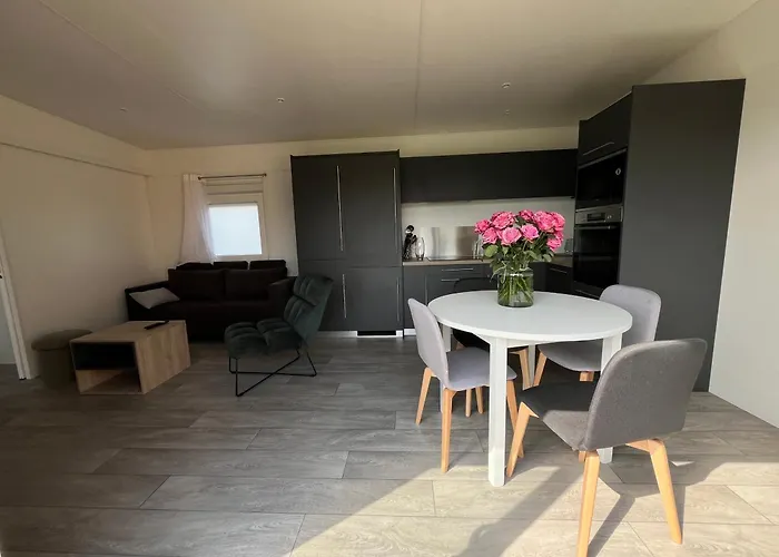 Les Petites Maisons Dans La Monterie - Le Jardin - Saint-Lô