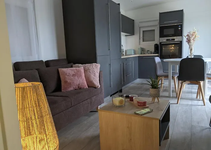 Les Petites Maisons Dans La Monterie - Le Jardin - Ferienhaus